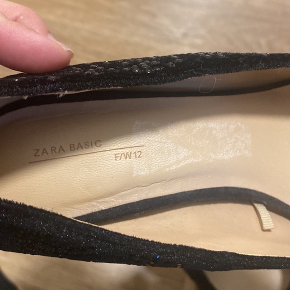 Zara Basic Black Velvet & Sparkle Pointed Toe Pumps - Picture 7 of 7